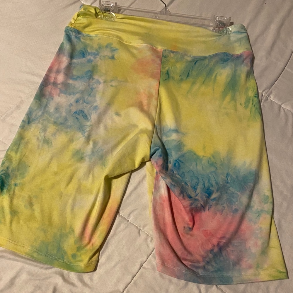 Tie dye shorts size x-large